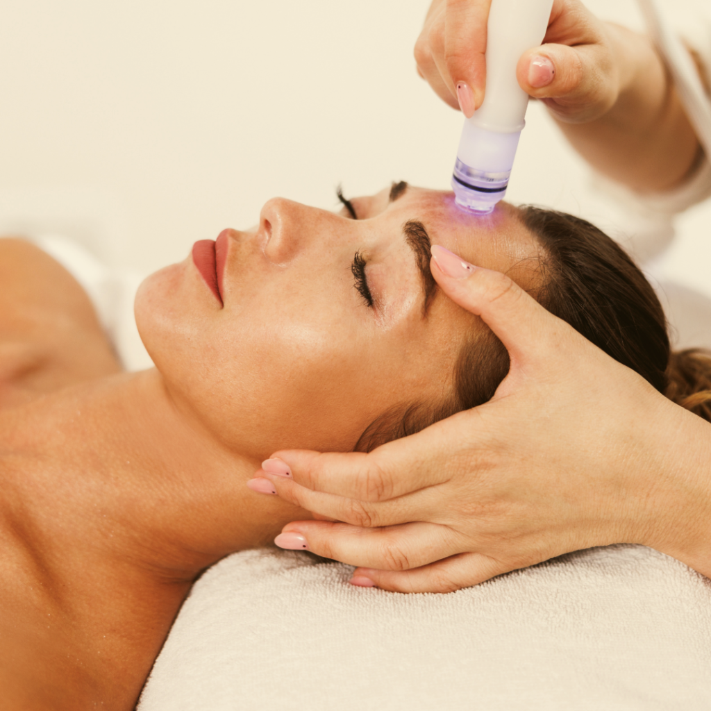 Hydrafacial vs. Traditional Facials vs. Chemical Peels: Which One When?